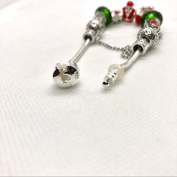 Christmas Charm Bracelet with Stocking - Picture 7 of 9